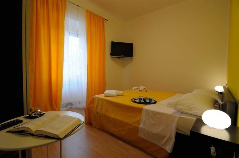 Trastevere 3* Rom
